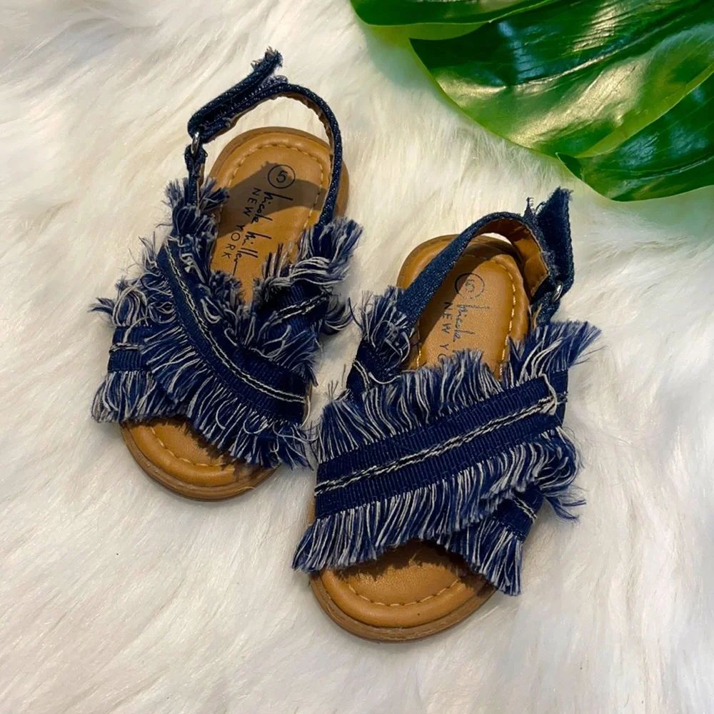 🌺Nicole Miller blue cloth toddler sandals size 5